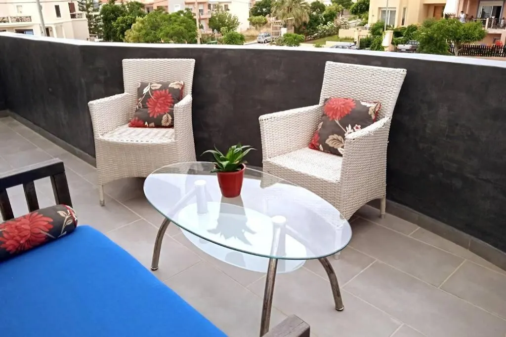 Οcean Blue Apartment In Chania Koumpeli