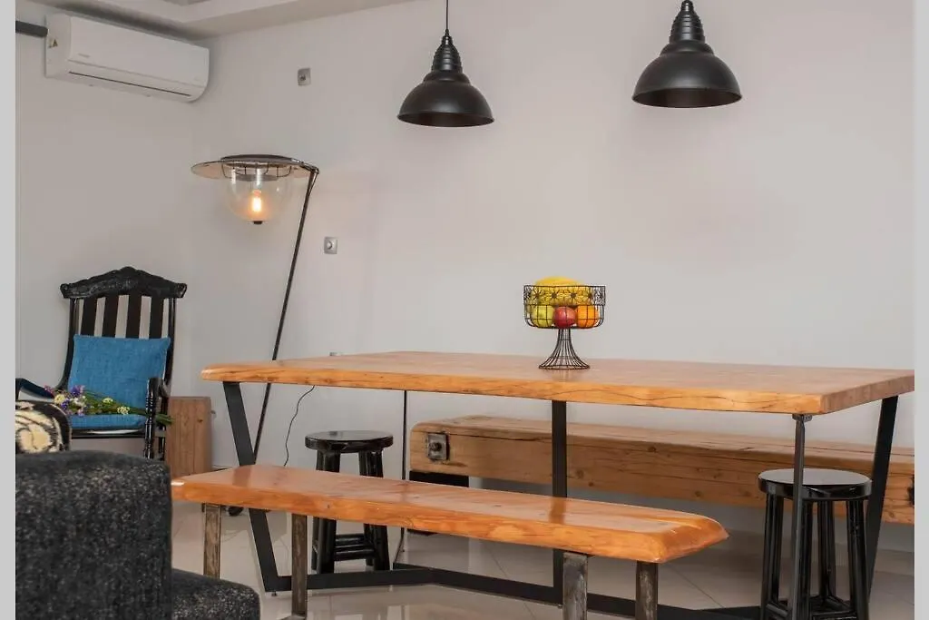 Οcean Blue Apartment In Chania Koumpeli